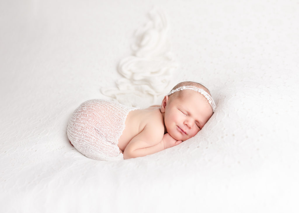 newborn neugeborenes baby babyfotografie