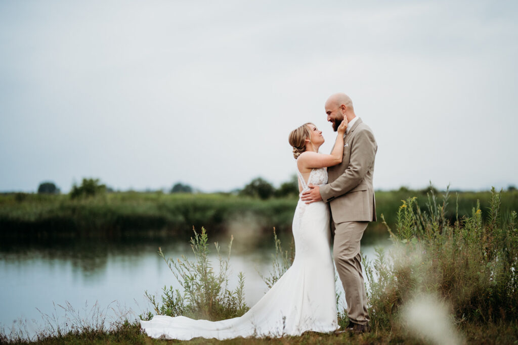 Eure Lovestory in Bildern – Warum authentische Hochzeitsfotografie mehr ist als schöne Bilder